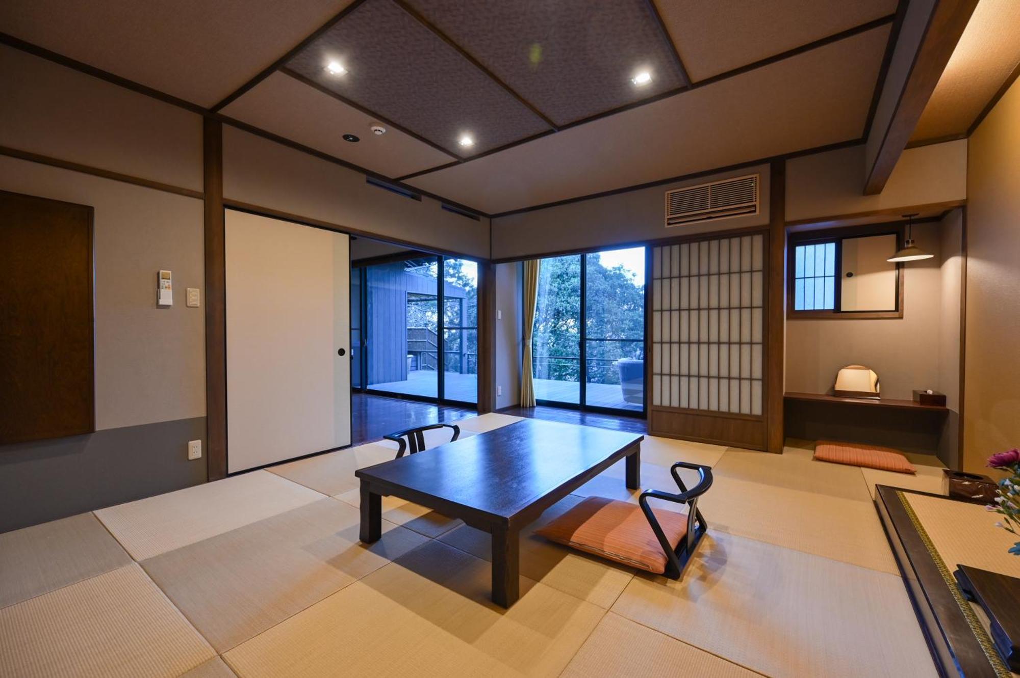 Kaze No Tani No Iori Hotel Gamagori Phòng bức ảnh